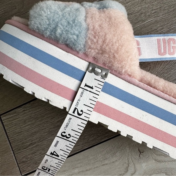 UGG Women’s Disco Checker Slide | Size: 10 | Excellent Condition - Picture 5 of 9